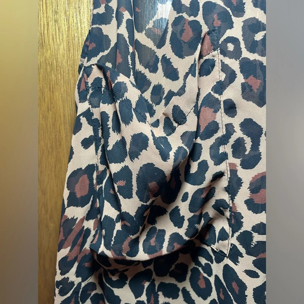 Show Me Your Mumu Leopard Print Racerback Tank size M/L - Picture 2 of 6